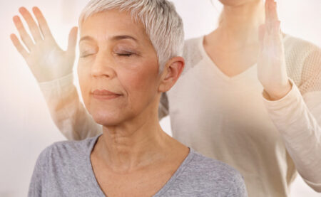 How to Become a Holistic Nurse