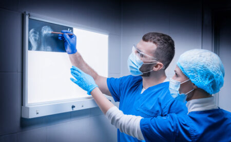 How to Become a Neuroscience Nurse